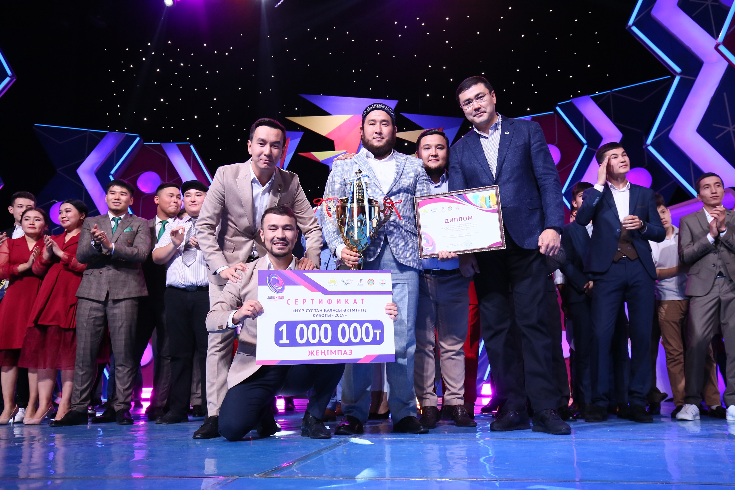 Жайдарман: «Жалын» құрамасы жеңімпаз атанды Жайдарман: «Жалын» құрамасы жеңімпаз атанды - на weekend.bugin.kz
