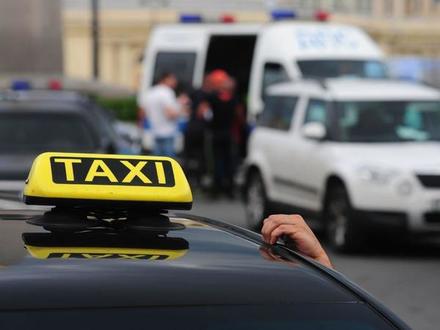 Таксиде ұйықтап қалған ер адам 190 мың теңге төлеген Таксиде ұйықтап қалған ер адам 190 мың теңге төлеген - на weekend.bugin.kz