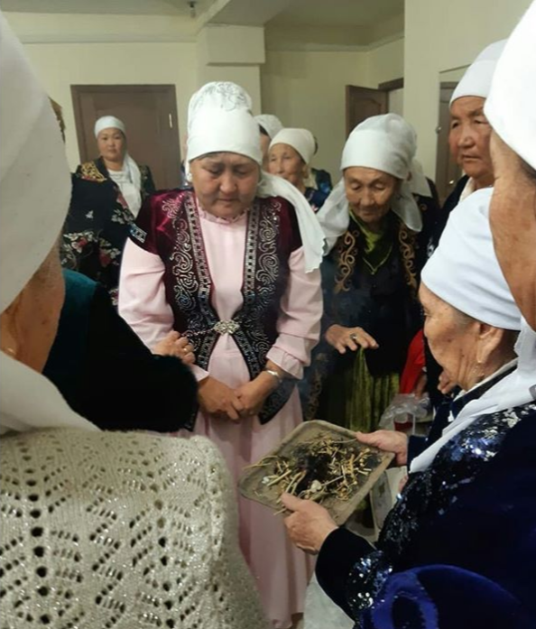57 жастағы мұғалім алғаш рет күйеуге шықты 57 жастағы мұғалім алғаш рет күйеуге шықты - на woman.bugin.kz