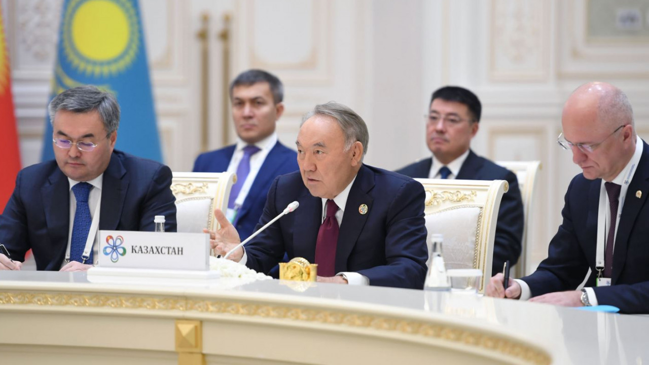 Елбасы жаңа мереке ұйымдастыруды ұсынды Елбасы жаңа мереке ұйымдастыруды ұсынды - на politic.bugin.kz