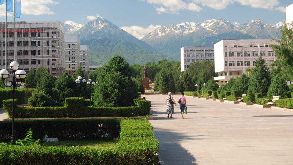 Farabi university. Казну Аль Фараби. Аль Фараби университет. Казну университет в Алматы. Аль Фараби Алматы.